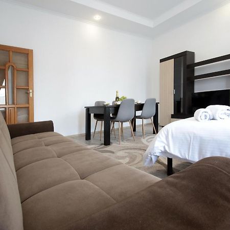 "Deluxe Apartments" K 44 - 1225 Λβιβ Εξωτερικό φωτογραφία