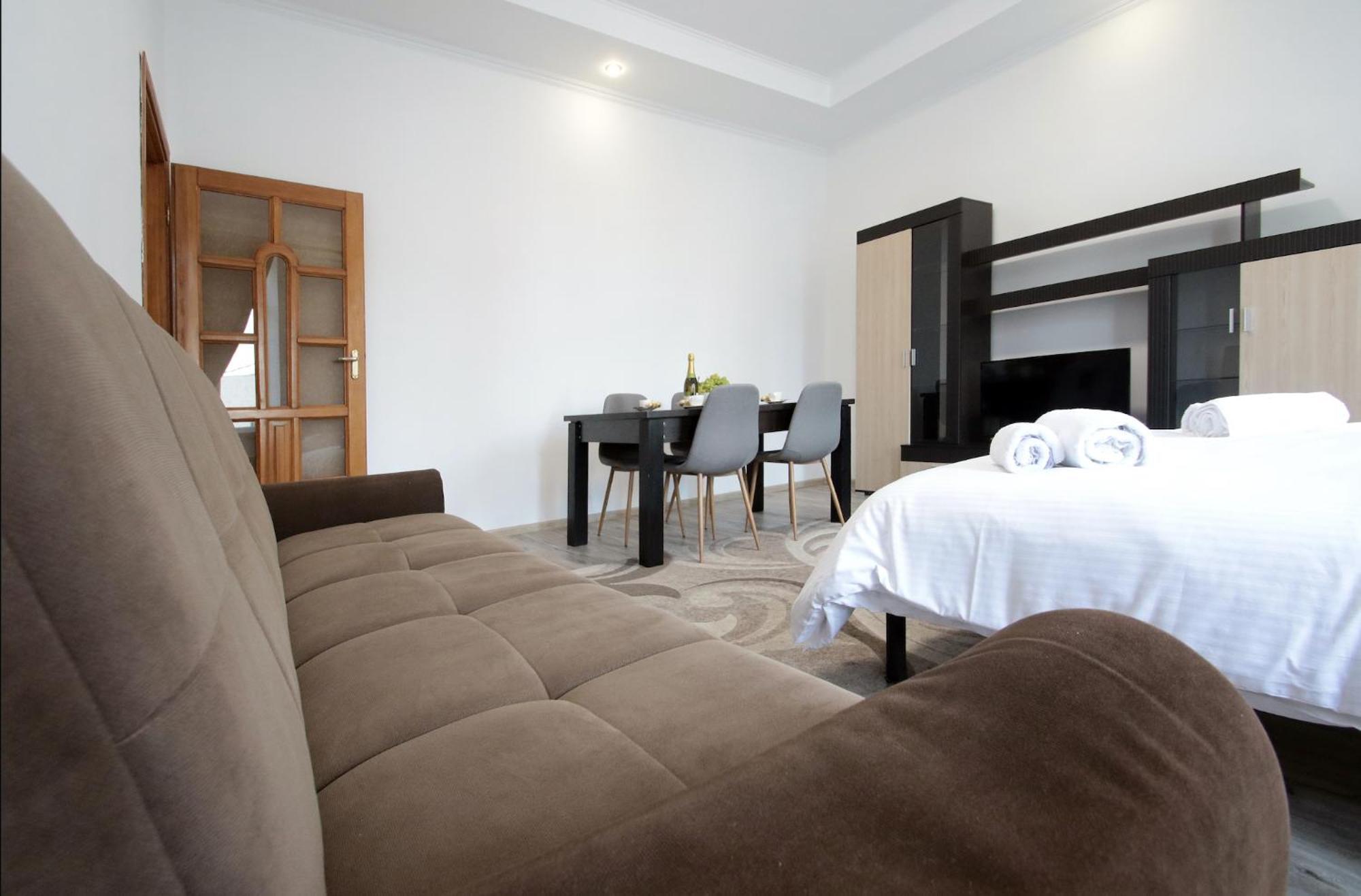 "Deluxe Apartments" K 44 - 1225 Λβιβ Εξωτερικό φωτογραφία